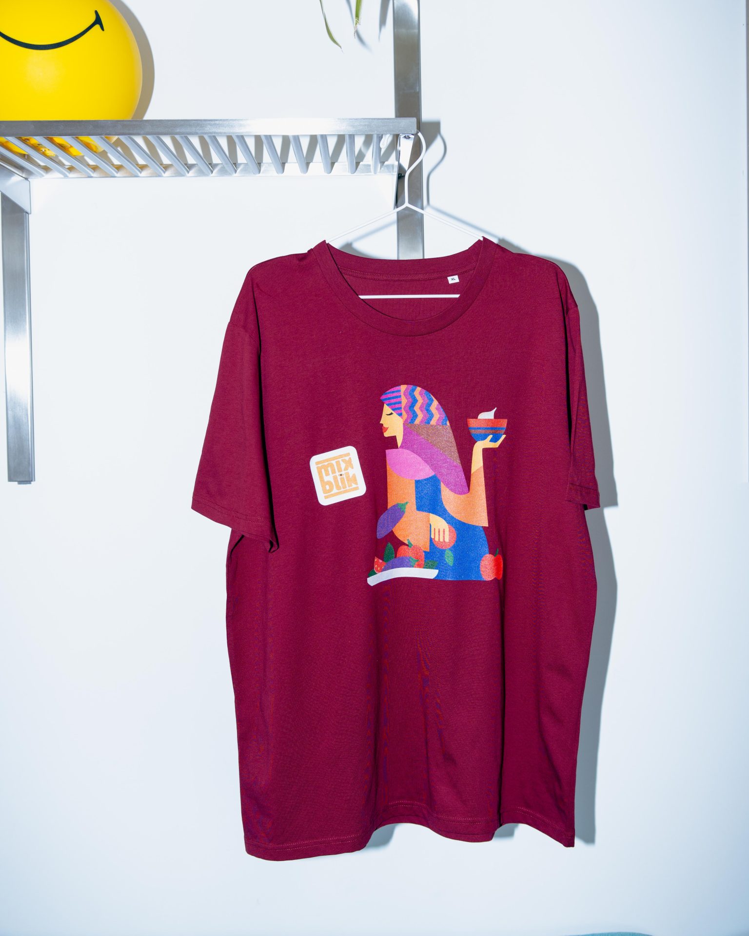 bordeaux t shirt